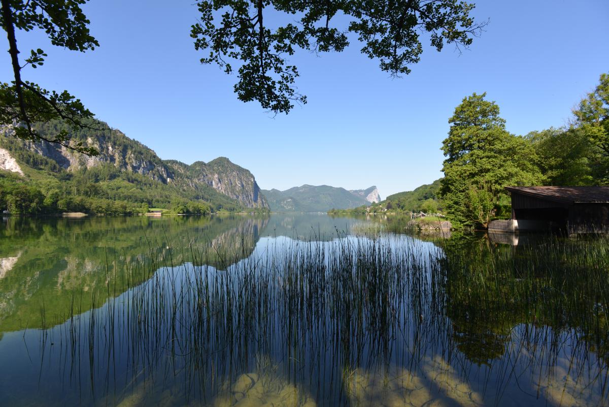 Mondsee über Wasser