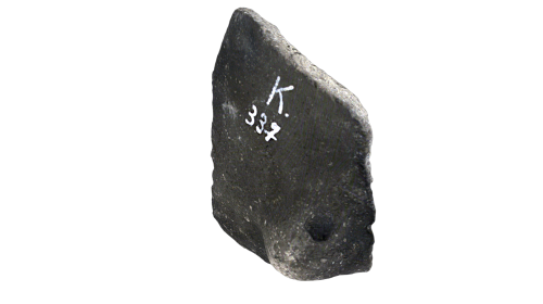 Wandscherbe mit Öse